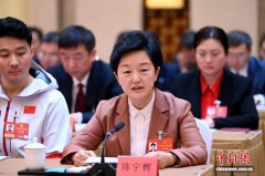 （全国两会）一粒种子3155万元？代表说“种子有价人才无价”